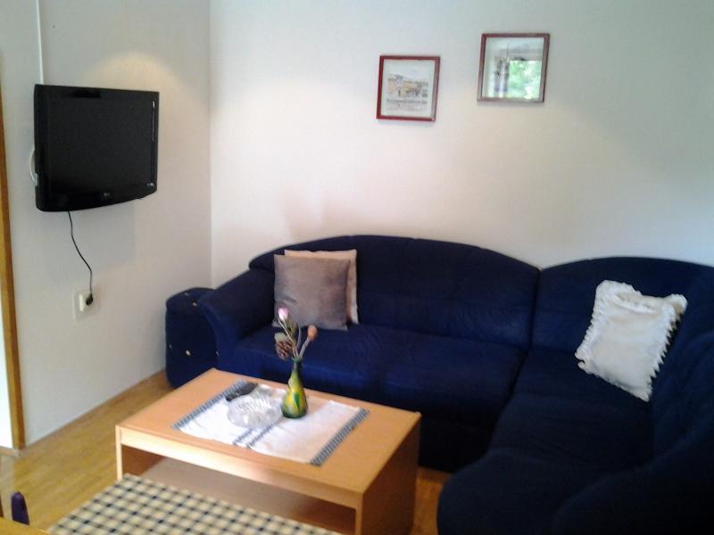 Apartment Mira Cres Bagian luar foto